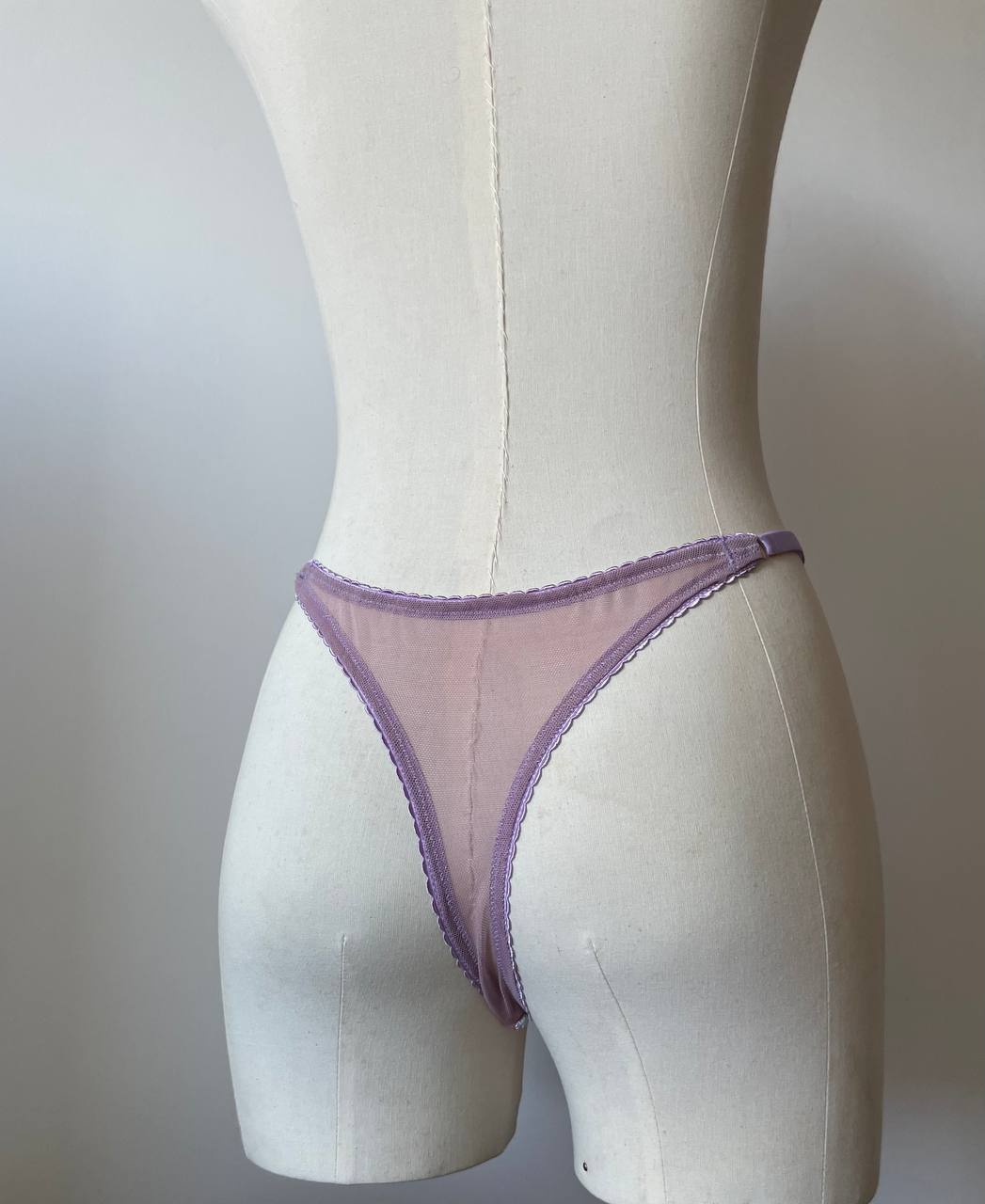 Set of 3 lace thongs