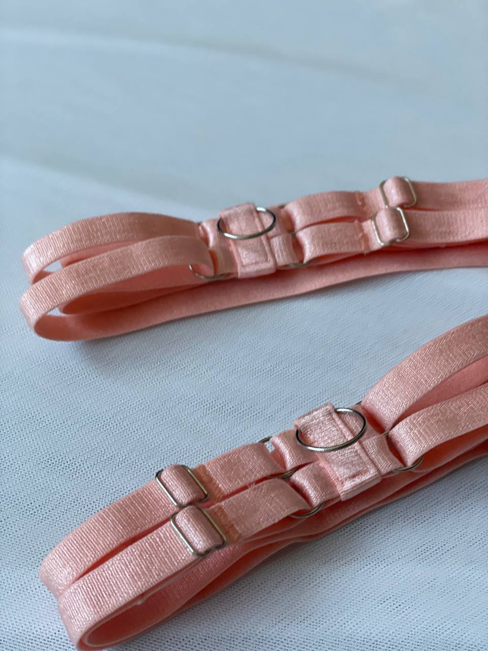 Pink double-strapped garter